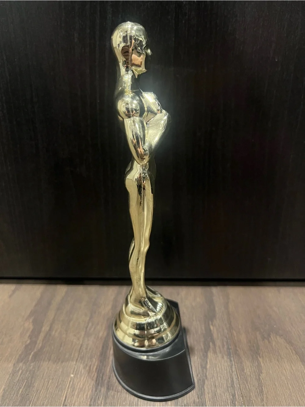 Gold Award Trophy Statue - Plastic Hollywood Party Decor 10 Inch